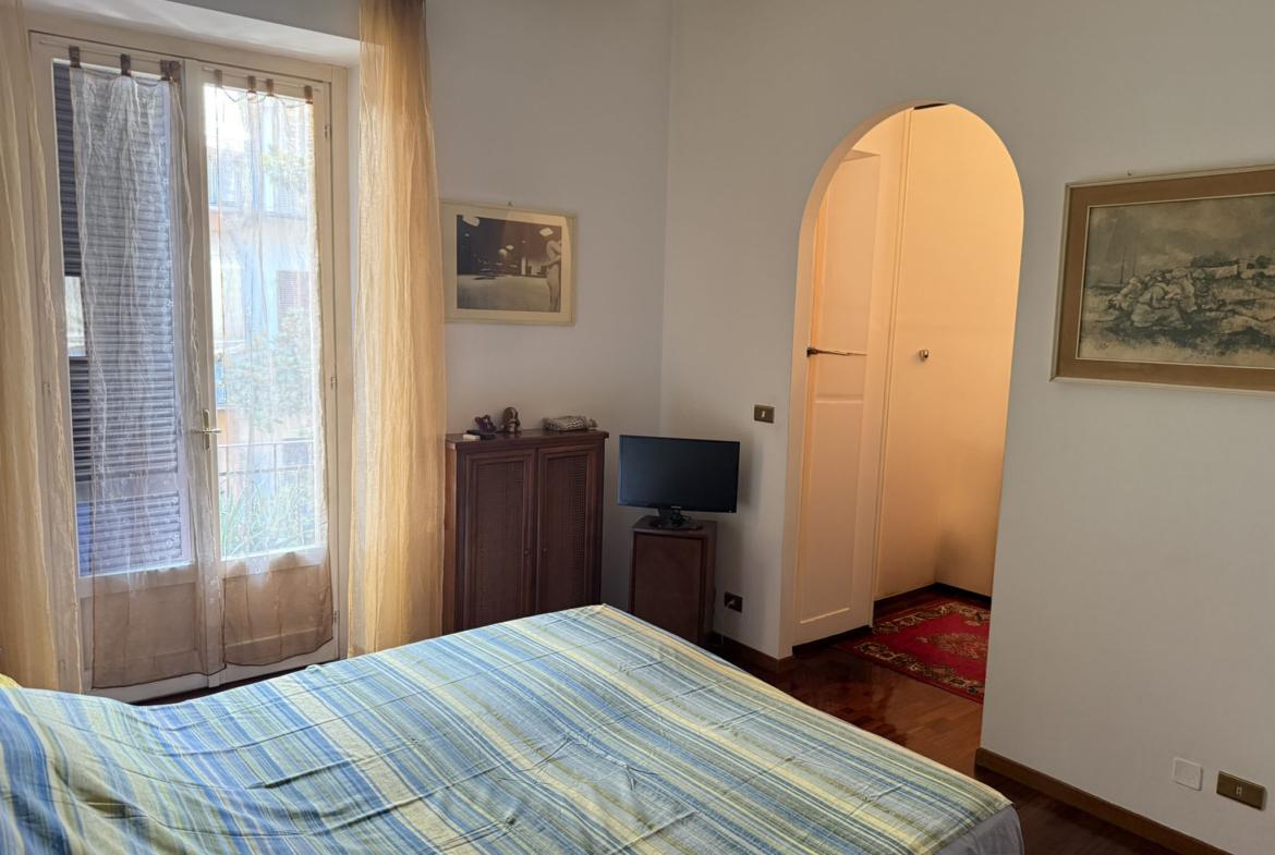 Ampio cinque locali adiacenze Corso Marconi